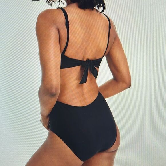 New! Bar III Tell Me About It Stud One-Piece Swimsuit Black Size Large - Picture 2 of 12